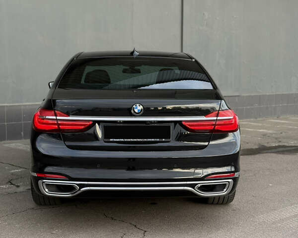 Чорний БМВ 7 Серія, об'ємом двигуна 2.99 л та пробігом 117 тис. км за 45000 $, фото 18 на Automoto.ua