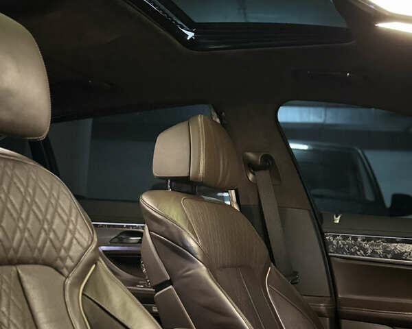 Черный БМВ 7 Серия, объемом двигателя 2.99 л и пробегом 125 тыс. км за 55600 $, фото 31 на Automoto.ua