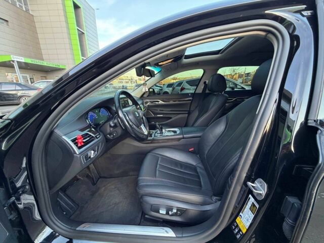 Черный БМВ 7 Серия, объемом двигателя 3 л и пробегом 130 тыс. км за 29000 $, фото 10 на Automoto.ua