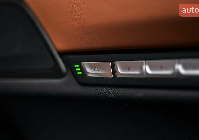 Черный БМВ 7 Серия, объемом двигателя 2.99 л и пробегом 243 тыс. км за 39000 $, фото 72 на Automoto.ua