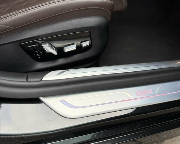 Чорний БМВ 7 Серія, об'ємом двигуна 2.99 л та пробігом 117 тис. км за 45000 $, фото 50 на Automoto.ua