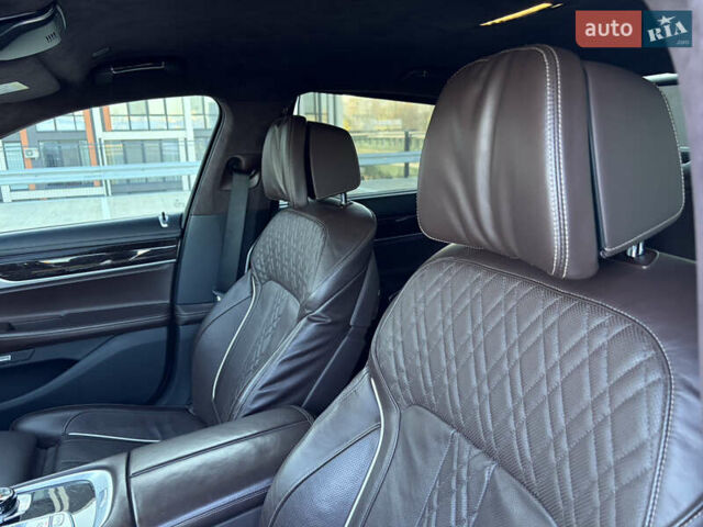 Черный БМВ 7 Серия, объемом двигателя 3 л и пробегом 160 тыс. км за 41500 $, фото 62 на Automoto.ua