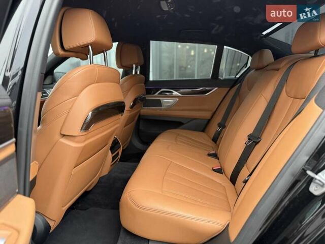 Черный БМВ 7 Серия, объемом двигателя 2 л и пробегом 175 тыс. км за 36999 $, фото 18 на Automoto.ua