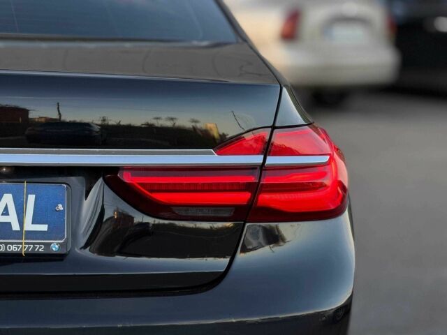 Черный БМВ 7 Серия, объемом двигателя 3 л и пробегом 130 тыс. км за 29000 $, фото 9 на Automoto.ua