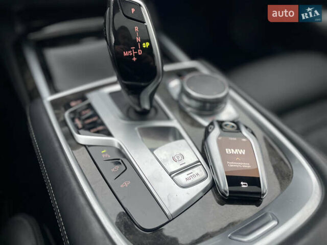 Черный БМВ 7 Серия, объемом двигателя 2.99 л и пробегом 186 тыс. км за 37500 $, фото 27 на Automoto.ua