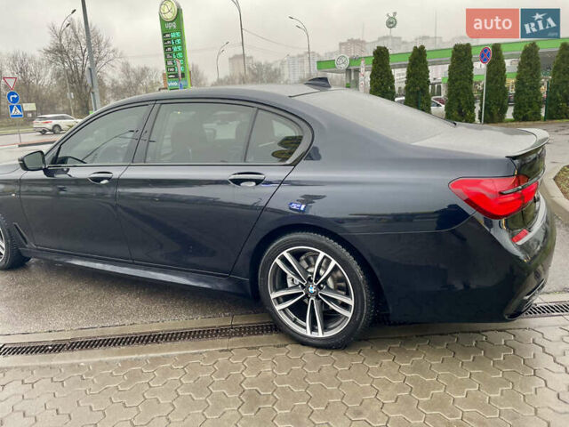 Черный БМВ 7 Серия, объемом двигателя 2.99 л и пробегом 186 тыс. км за 37500 $, фото 7 на Automoto.ua