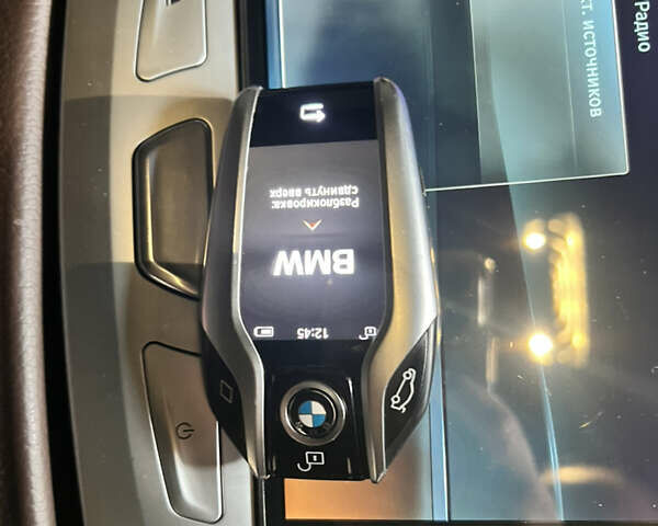 Черный БМВ 7 Серия, объемом двигателя 3 л и пробегом 218 тыс. км за 36500 $, фото 40 на Automoto.ua