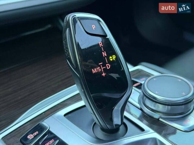 Черный БМВ 7 Серия, объемом двигателя 3 л и пробегом 130 тыс. км за 29000 $, фото 74 на Automoto.ua