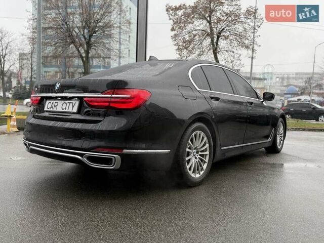 Черный БМВ 7 Серия, объемом двигателя 2 л и пробегом 175 тыс. км за 36999 $, фото 6 на Automoto.ua