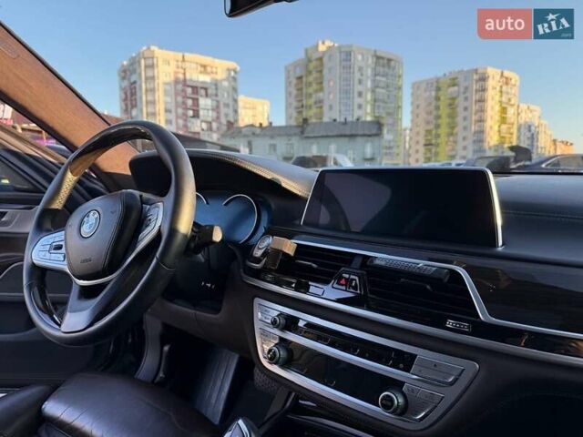 Черный БМВ 7 Серия, объемом двигателя 2.99 л и пробегом 116 тыс. км за 45000 $, фото 36 на Automoto.ua