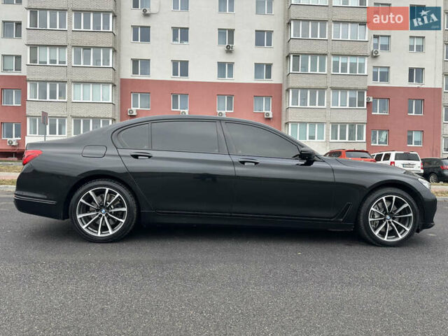 Черный БМВ 7 Серия, объемом двигателя 3 л и пробегом 150 тыс. км за 36000 $, фото 6 на Automoto.ua