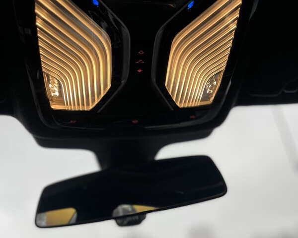 Черный БМВ 7 Серия, объемом двигателя 2.99 л и пробегом 186 тыс. км за 37500 $, фото 28 на Automoto.ua