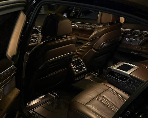 Черный БМВ 7 Серия, объемом двигателя 2.99 л и пробегом 125 тыс. км за 55600 $, фото 17 на Automoto.ua