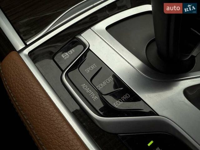 Черный БМВ 7 Серия, объемом двигателя 2 л и пробегом 175 тыс. км за 36999 $, фото 31 на Automoto.ua