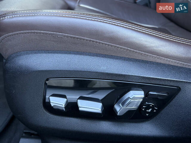 Черный БМВ 7 Серия, объемом двигателя 3 л и пробегом 160 тыс. км за 41500 $, фото 61 на Automoto.ua