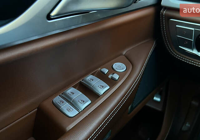 Черный БМВ 7 Серия, объемом двигателя 4.39 л и пробегом 30 тыс. км за 72000 $, фото 19 на Automoto.ua