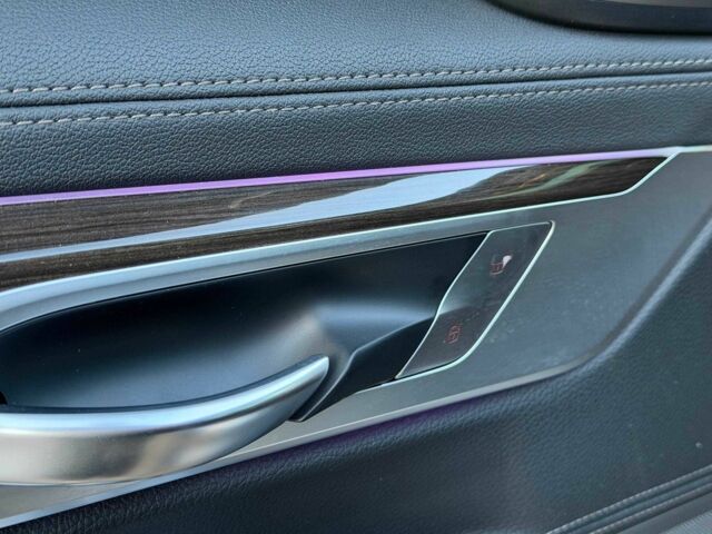 Черный БМВ 7 Серия, объемом двигателя 3 л и пробегом 130 тыс. км за 29000 $, фото 12 на Automoto.ua