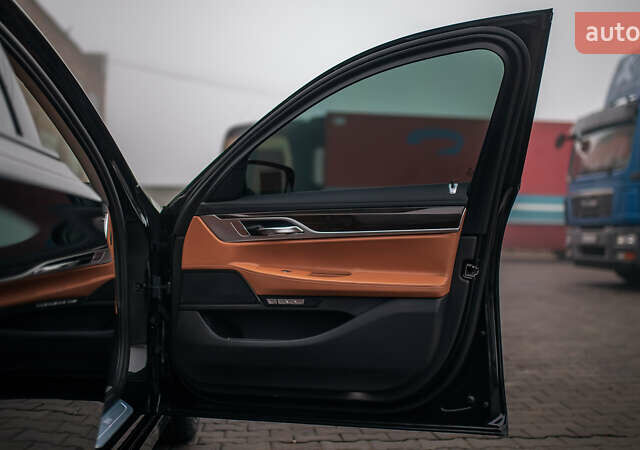 Черный БМВ 7 Серия, объемом двигателя 2.99 л и пробегом 243 тыс. км за 39000 $, фото 66 на Automoto.ua