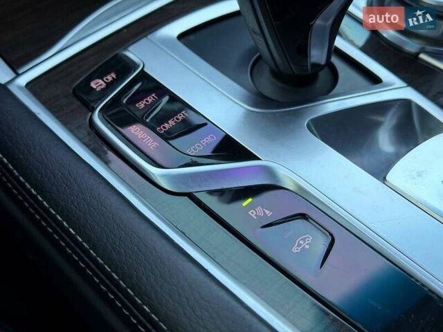 Черный БМВ 7 Серия, объемом двигателя 3 л и пробегом 130 тыс. км за 29000 $, фото 75 на Automoto.ua