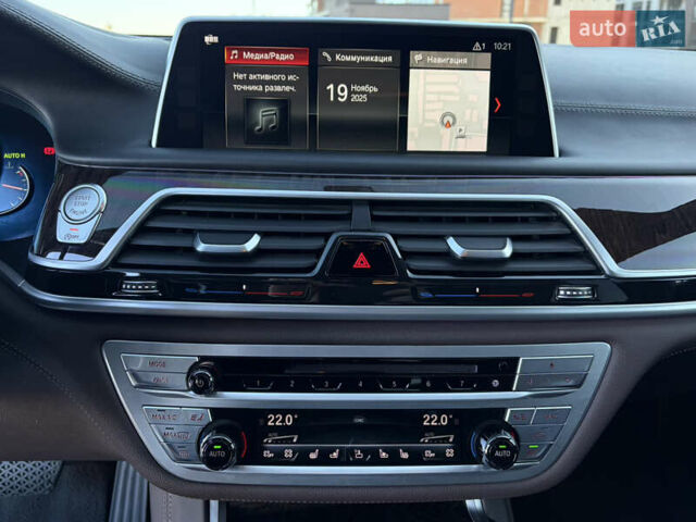 Черный БМВ 7 Серия, объемом двигателя 3 л и пробегом 160 тыс. км за 41500 $, фото 32 на Automoto.ua