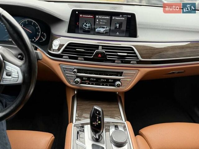 Черный БМВ 7 Серия, объемом двигателя 2 л и пробегом 175 тыс. км за 36999 $, фото 24 на Automoto.ua