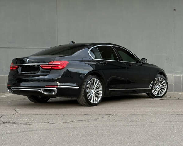 Чорний БМВ 7 Серія, об'ємом двигуна 2.99 л та пробігом 117 тис. км за 45000 $, фото 17 на Automoto.ua