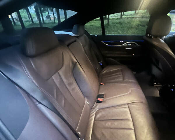 Черный БМВ 7 Серия, объемом двигателя 3 л и пробегом 218 тыс. км за 36500 $, фото 25 на Automoto.ua