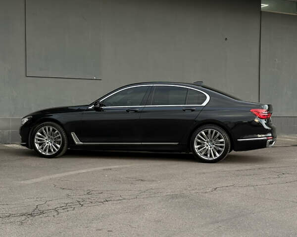 Чорний БМВ 7 Серія, об'ємом двигуна 2.99 л та пробігом 117 тис. км за 45000 $, фото 23 на Automoto.ua