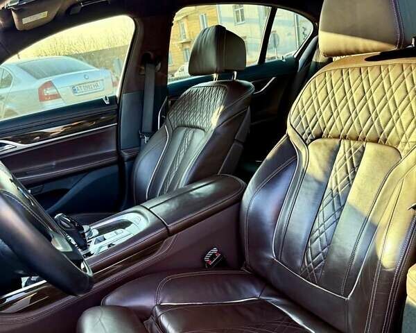 Черный БМВ 7 Серия, объемом двигателя 2.99 л и пробегом 116 тыс. км за 45000 $, фото 6 на Automoto.ua