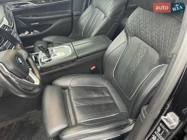 Черный БМВ 7 Серия, объемом двигателя 2.99 л и пробегом 186 тыс. км за 37500 $, фото 22 на Automoto.ua