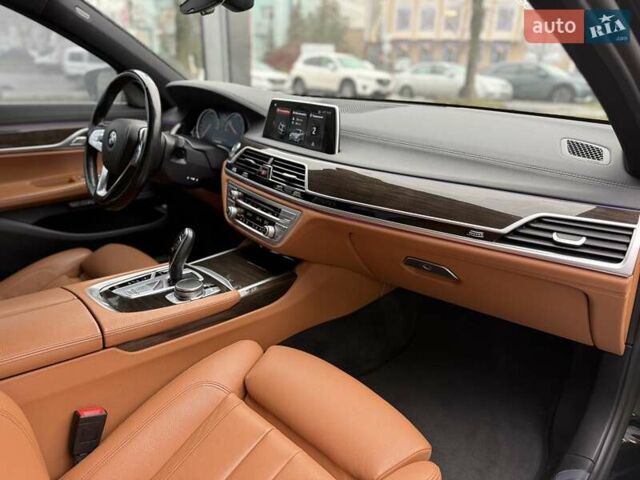 Черный БМВ 7 Серия, объемом двигателя 2 л и пробегом 175 тыс. км за 36999 $, фото 15 на Automoto.ua