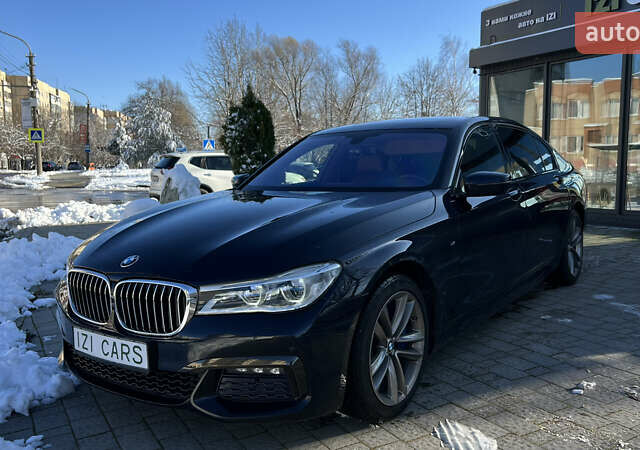 Черный БМВ 7 Серия, объемом двигателя 4.39 л и пробегом 30 тыс. км за 72000 $, фото 2 на Automoto.ua