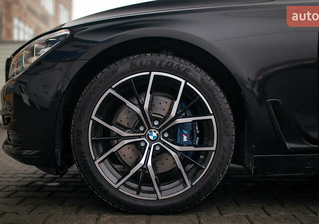 Черный БМВ 7 Серия, объемом двигателя 2.99 л и пробегом 243 тыс. км за 39000 $, фото 15 на Automoto.ua