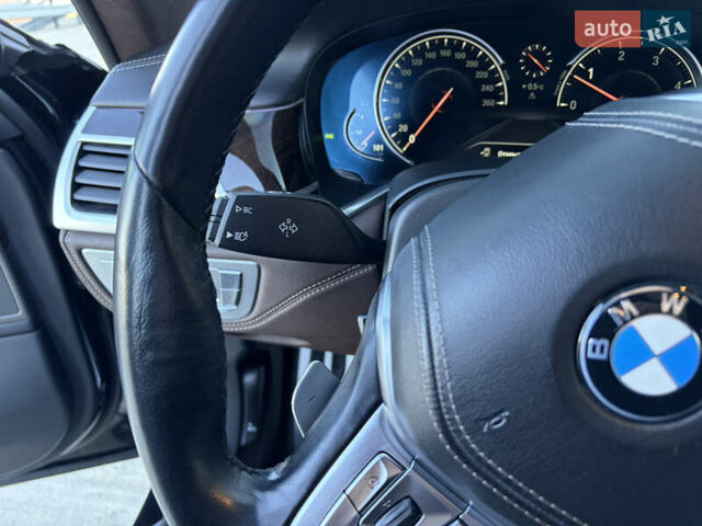 Черный БМВ 7 Серия, объемом двигателя 3 л и пробегом 160 тыс. км за 41500 $, фото 35 на Automoto.ua