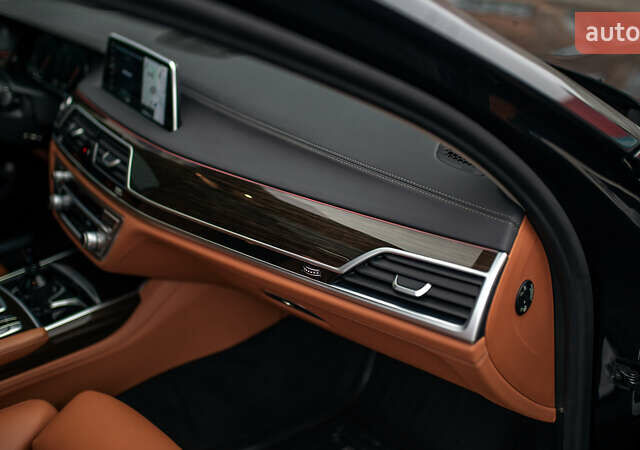 Черный БМВ 7 Серия, объемом двигателя 2.99 л и пробегом 243 тыс. км за 39000 $, фото 87 на Automoto.ua