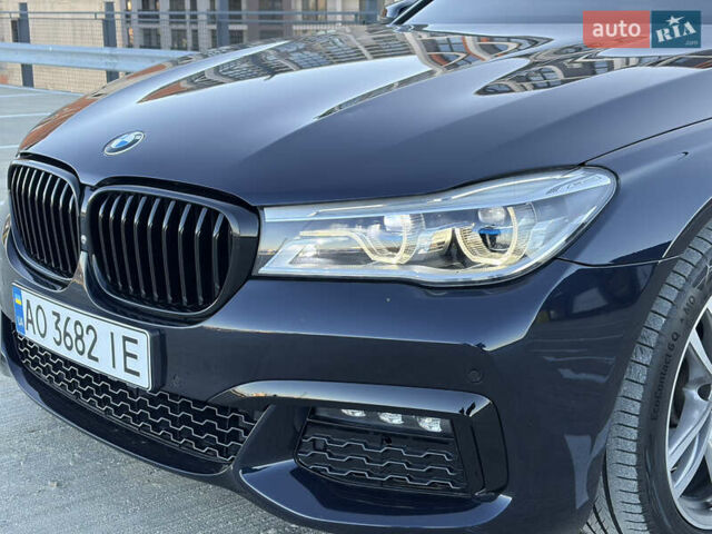 Черный БМВ 7 Серия, объемом двигателя 3 л и пробегом 160 тыс. км за 41500 $, фото 12 на Automoto.ua