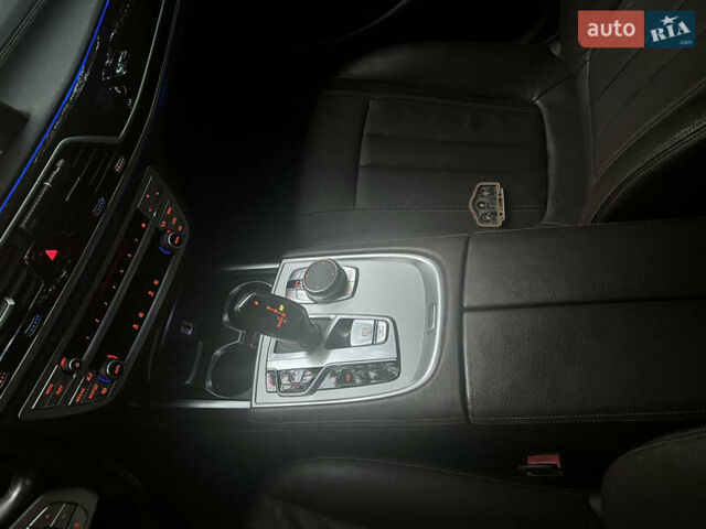 Черный БМВ 7 Серия, объемом двигателя 3 л и пробегом 218 тыс. км за 36500 $, фото 18 на Automoto.ua