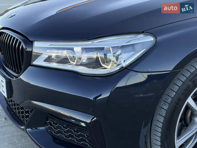 Черный БМВ 7 Серия, объемом двигателя 3 л и пробегом 160 тыс. км за 41500 $, фото 11 на Automoto.ua
