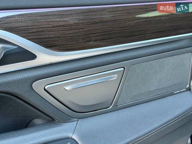 Черный БМВ 7 Серия, объемом двигателя 3 л и пробегом 130 тыс. км за 29000 $, фото 49 на Automoto.ua