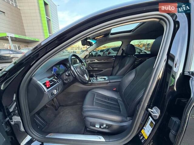 Черный БМВ 7 Серия, объемом двигателя 3 л и пробегом 130 тыс. км за 29000 $, фото 35 на Automoto.ua