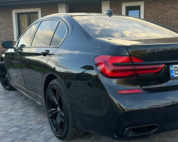 Чорний БМВ 7 Серія, об'ємом двигуна 3 л та пробігом 179 тис. км за 35000 $, фото 15 на Automoto.ua