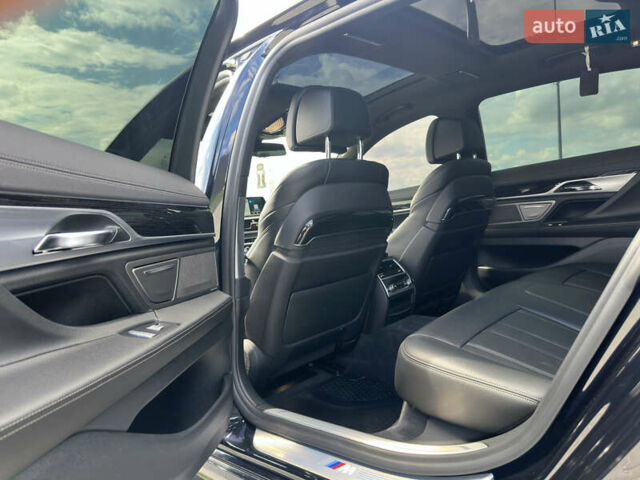 Черный БМВ 7 Серия, объемом двигателя 3 л и пробегом 173 тыс. км за 33000 $, фото 49 на Automoto.ua