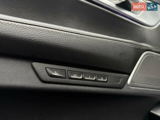 Чорний БМВ 7 Серія, об'ємом двигуна 2.98 л та пробігом 71 тис. км за 28990 $, фото 26 на Automoto.ua