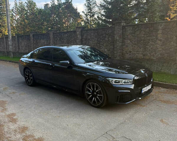 Черный БМВ 7 Серия, объемом двигателя 3 л и пробегом 80 тыс. км за 39500 $, фото 6 на Automoto.ua