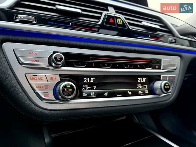 Черный БМВ 7 Серия, объемом двигателя 2.98 л и пробегом 136 тыс. км за 32800 $, фото 78 на Automoto.ua