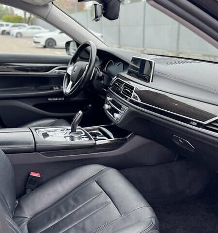 Черный БМВ 7 Серия, объемом двигателя 3 л и пробегом 100 тыс. км за 30000 $, фото 12 на Automoto.ua