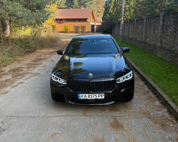 Черный БМВ 7 Серия, объемом двигателя 3 л и пробегом 80 тыс. км за 39500 $, фото 2 на Automoto.ua