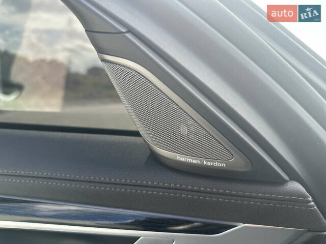 Черный БМВ 7 Серия, объемом двигателя 3 л и пробегом 173 тыс. км за 33000 $, фото 39 на Automoto.ua