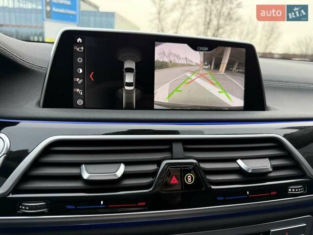 Черный БМВ 7 Серия, объемом двигателя 2.98 л и пробегом 136 тыс. км за 32800 $, фото 82 на Automoto.ua