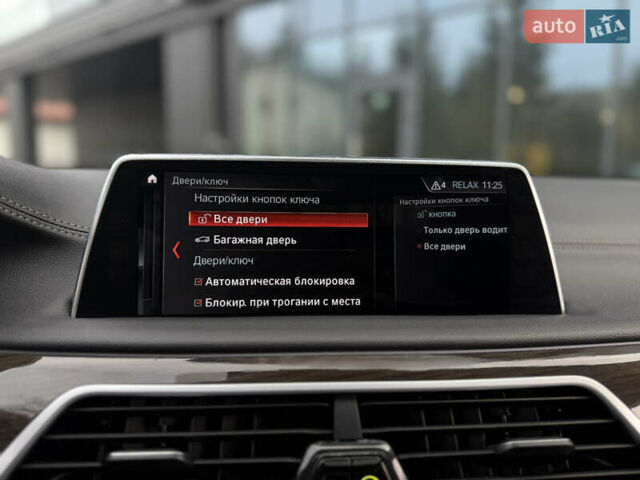 Чорний БМВ 7 Серія, об'ємом двигуна 2.98 л та пробігом 71 тис. км за 28990 $, фото 47 на Automoto.ua